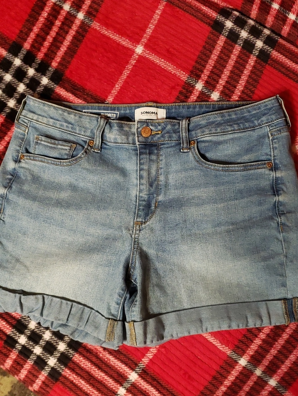 Sonoma Light Blue Rolled Hem Denim Shorts. Size 14